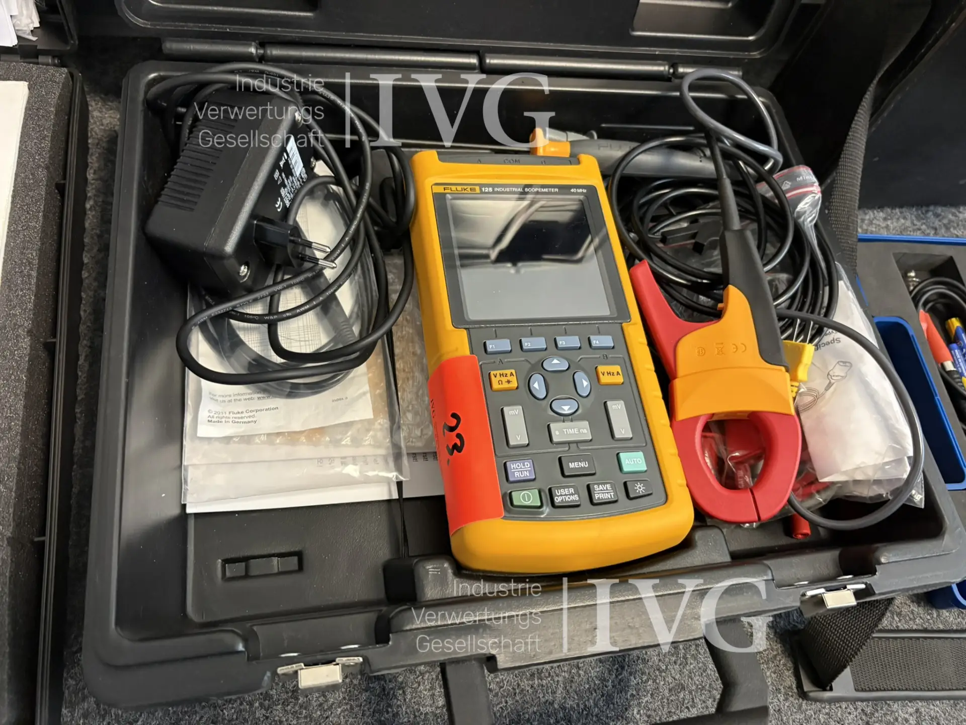 Multimeter FLUKE 125 Industrial Scopemeter